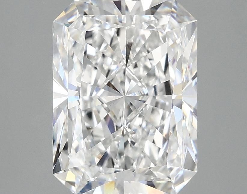 3.0 Carat Radiant Shaped Excellent Cut VVS2 IGI Certified Lab Grown Diamond