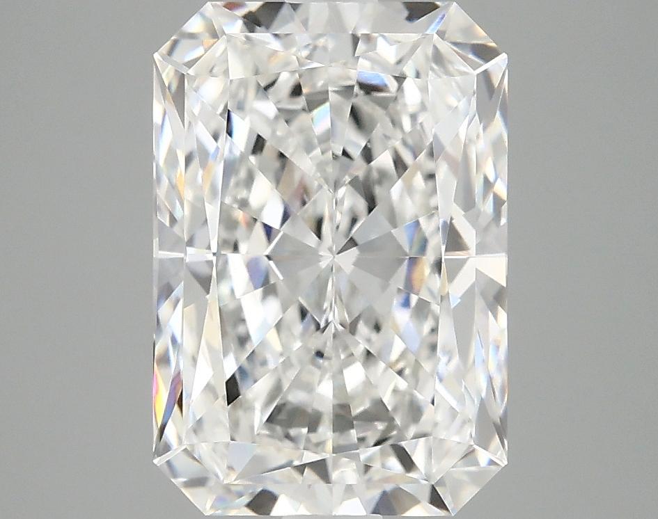 3.86 Carat Radiant Shaped Ideal Cut VVS2 IGI Certified Lab Grown Diamond