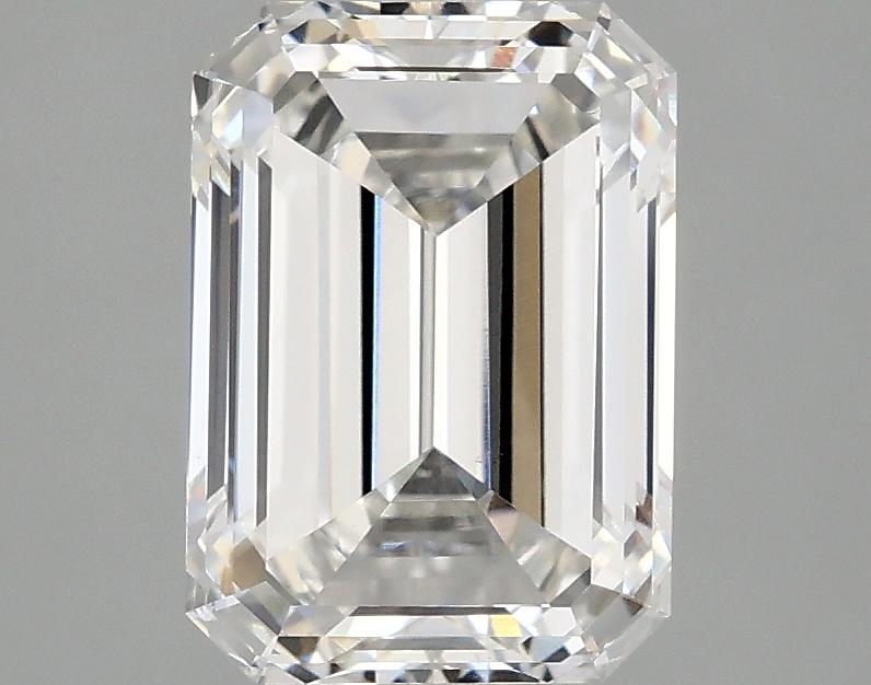 2.5 Carat Emerald Shaped Ideal Cut VS1 IGI Certified Lab Grown Diamond