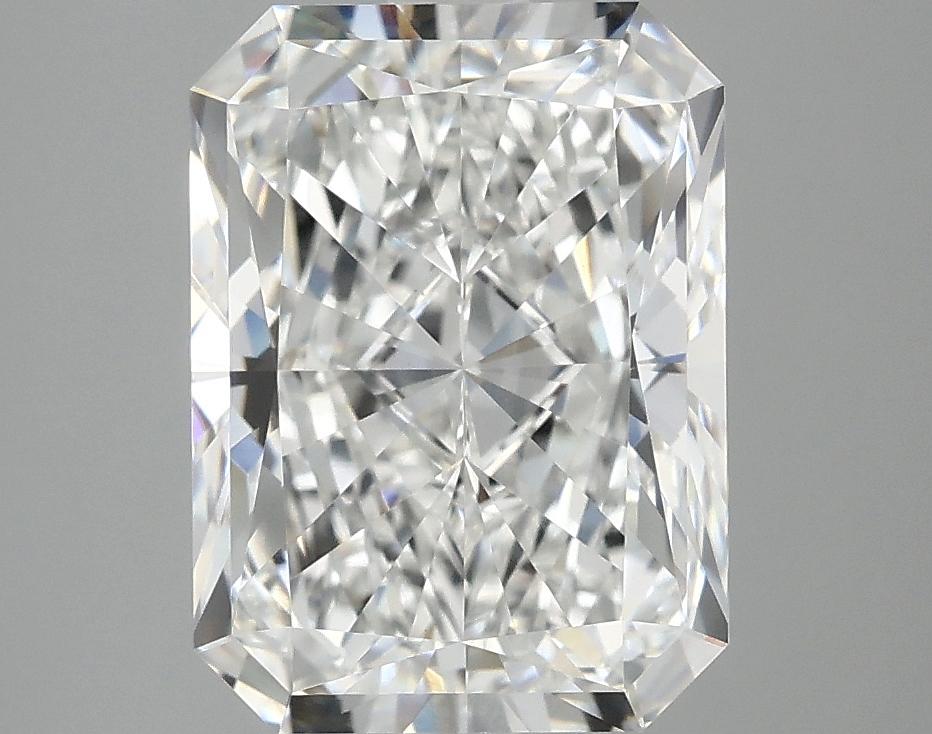 4.02 Carat Radiant Shaped Excellent Cut VS1 IGI Certified Lab Grown Diamond