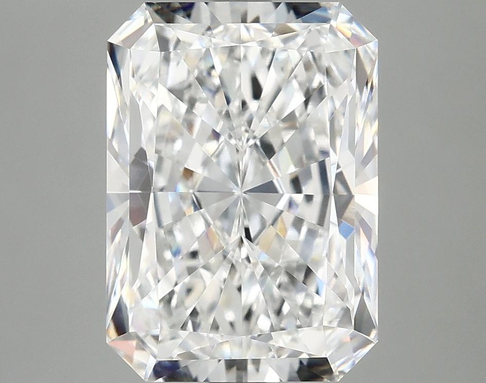 4.03 Carat Radiant Shaped Ideal Cut VVS2 IGI Certified Lab Grown Diamond