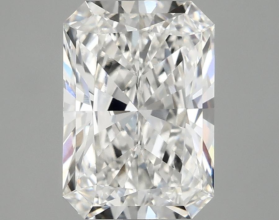 3.05 Carat Radiant Shaped Ideal Cut VVS2 IGI Certified Lab Grown Diamond
