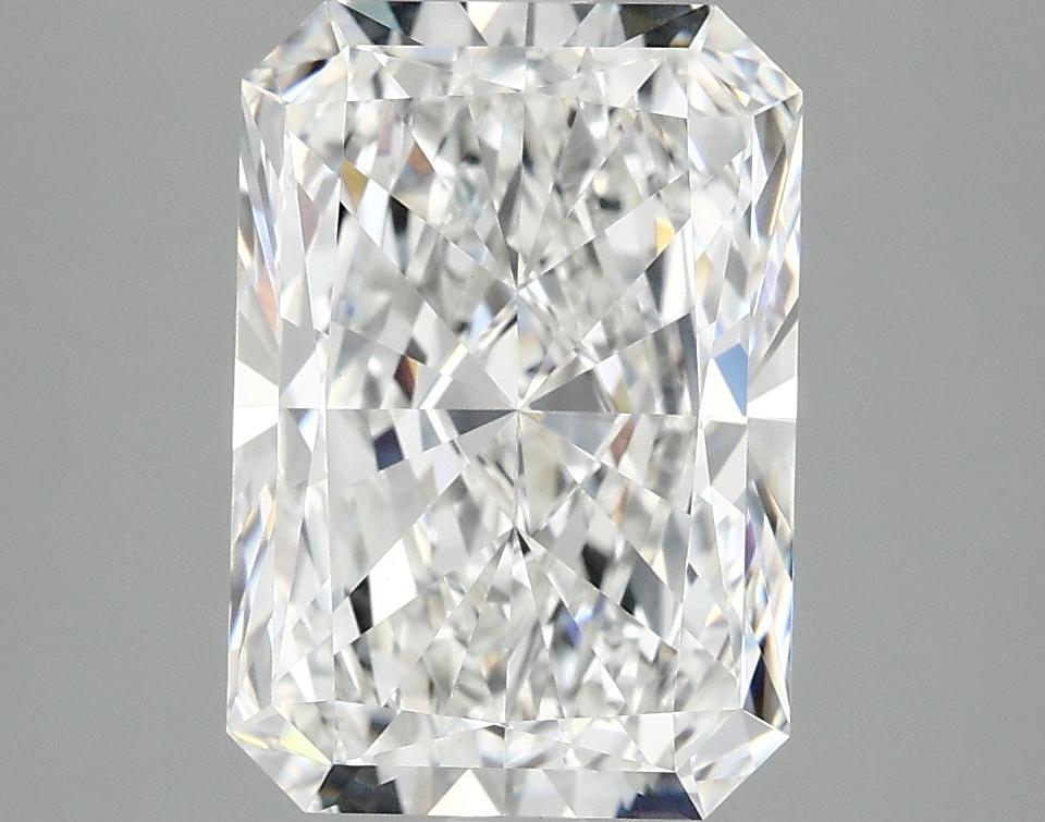 3.79 Carat Radiant Shaped Ideal Cut VVS2 IGI Certified Lab Grown Diamond