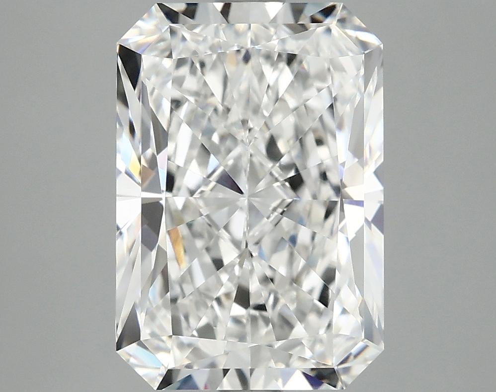 4.07 Carat Radiant Shaped Ideal Cut VVS2 IGI Certified Lab Grown Diamond