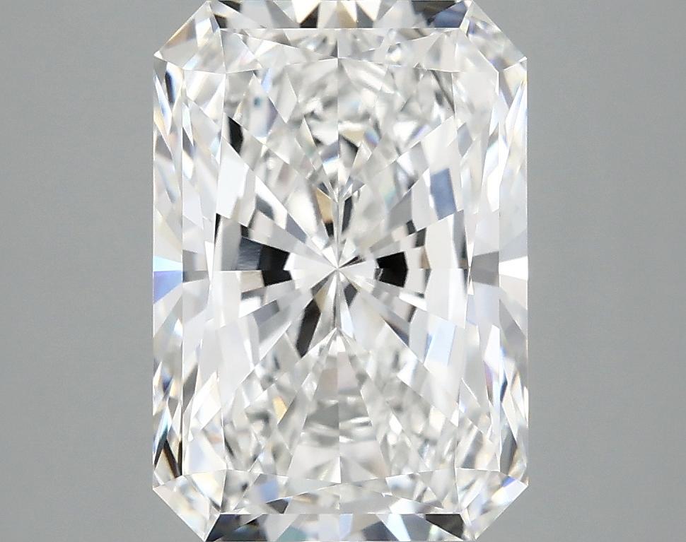 4.04 Carat Radiant Shaped Ideal Cut VVS2 IGI Certified Lab Grown Diamond