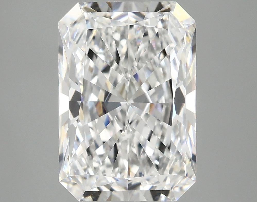 3.09 Carat Radiant Shaped Ideal Cut VVS2 IGI Certified Lab Grown Diamond