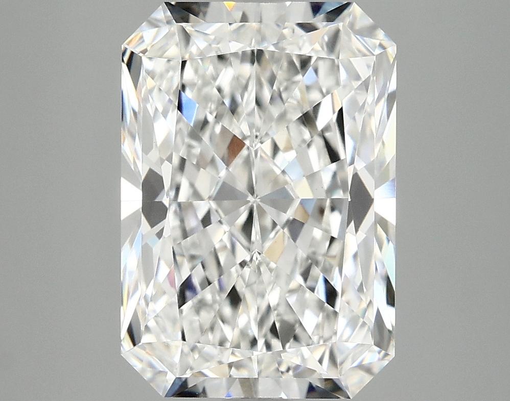 4.13 Carat Radiant Shaped Ideal Cut VVS2 IGI Certified Lab Grown Diamond