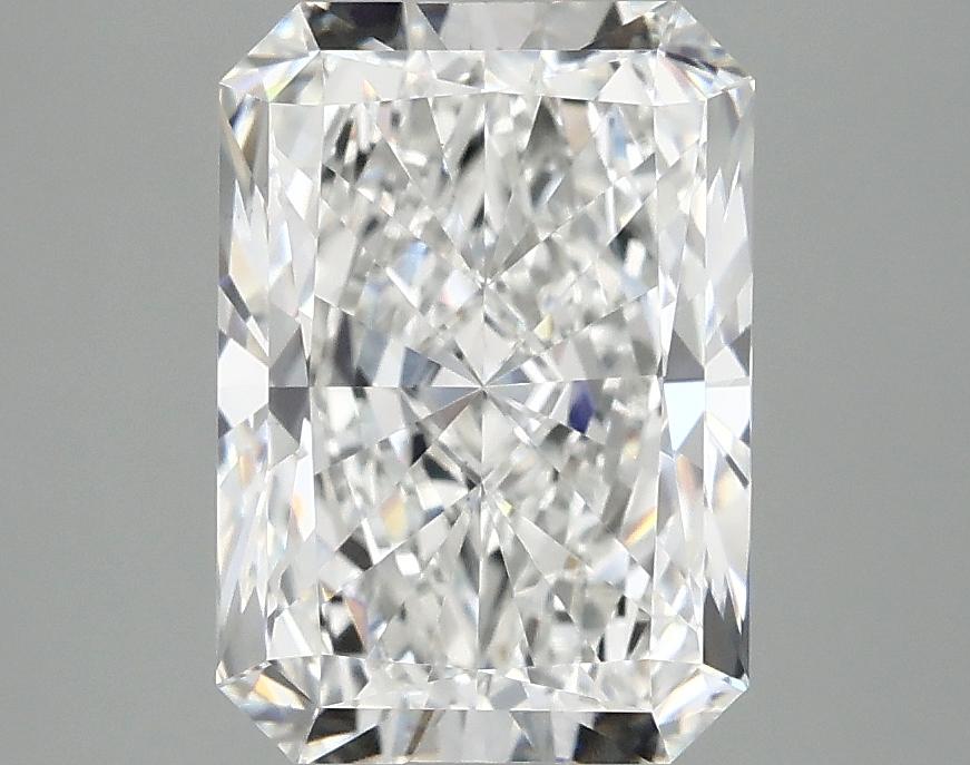 3.02 Carat Radiant Shaped Ideal Cut VVS2 IGI Certified Lab Grown Diamond