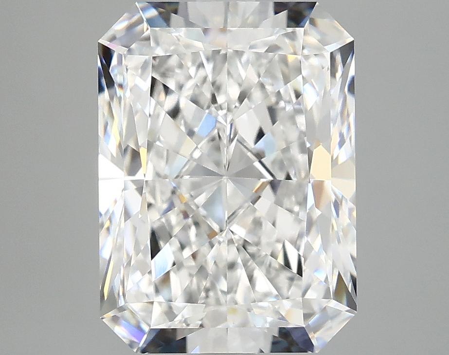 4.04 Carat Radiant Shaped Excellent Cut VVS2 IGI Certified Lab Grown Diamond