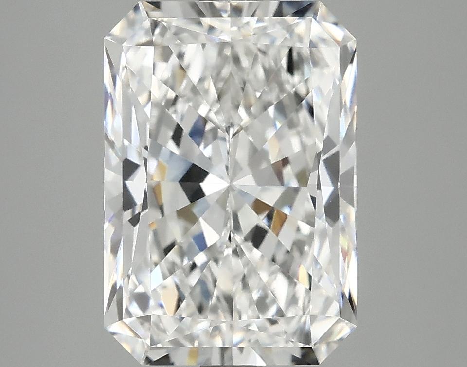 3.97 Carat Radiant Shaped Ideal Cut VVS2 IGI Certified Lab Grown Diamond
