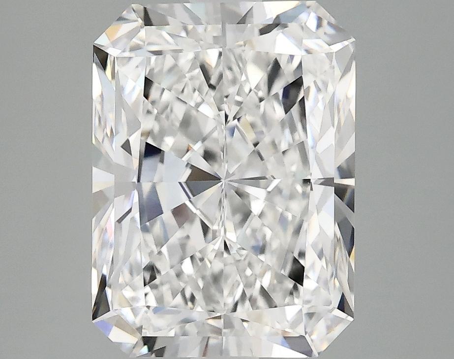3.81 Carat Radiant Shaped Excellent Cut VS2 IGI Certified Lab Grown Diamond