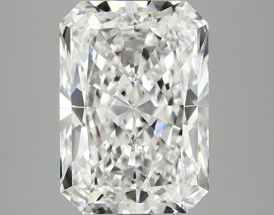 4.07 Carat Radiant Shaped Ideal Cut VVS2 IGI Certified Lab Grown Diamond