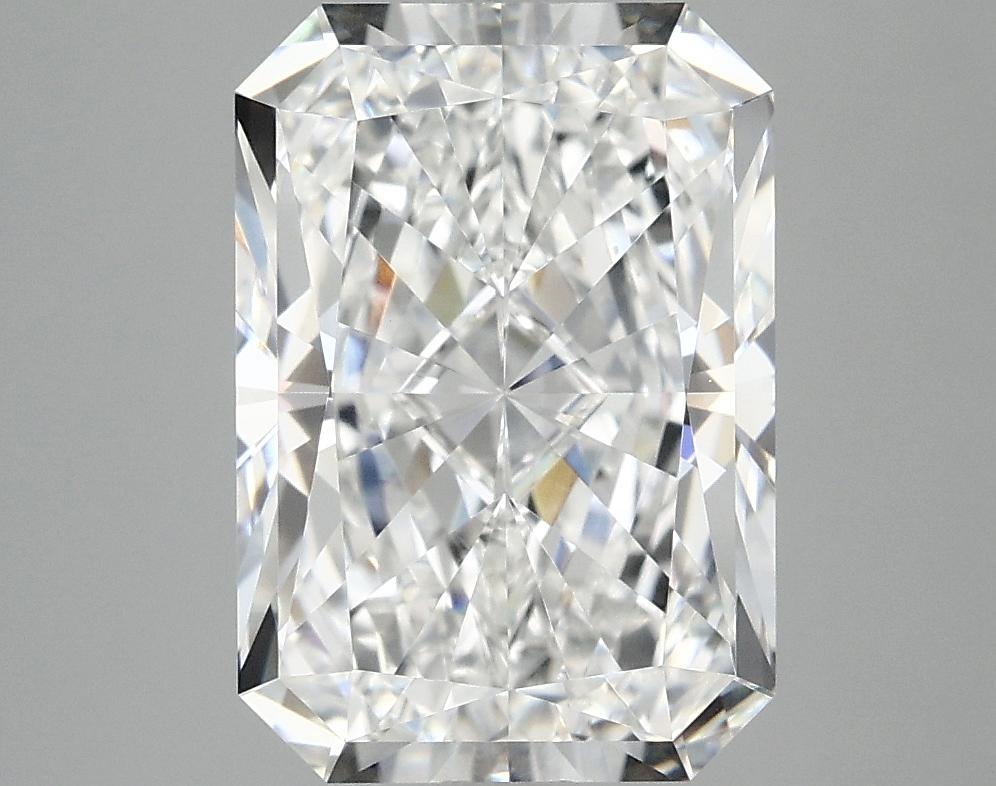 4.05 Carat Radiant Shaped Ideal Cut VVS2 IGI Certified Lab Grown Diamond