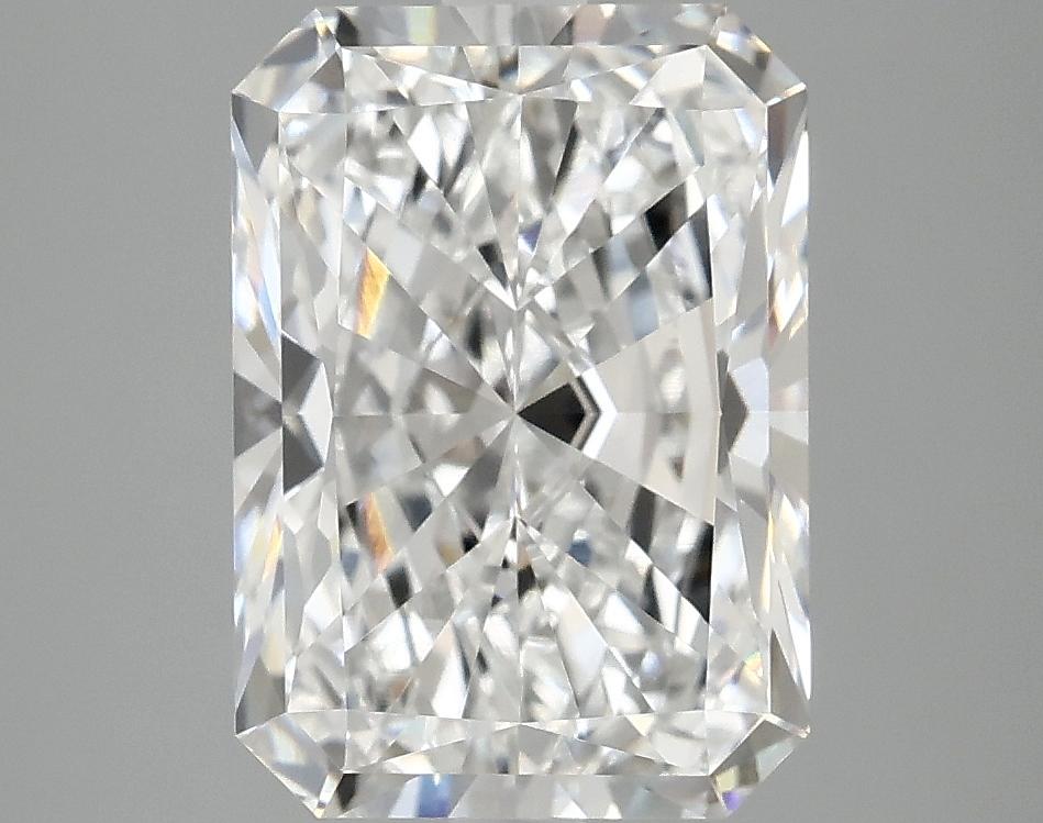 4.04 Carat Radiant Shaped Ideal Cut VVS2 IGI Certified Lab Grown Diamond