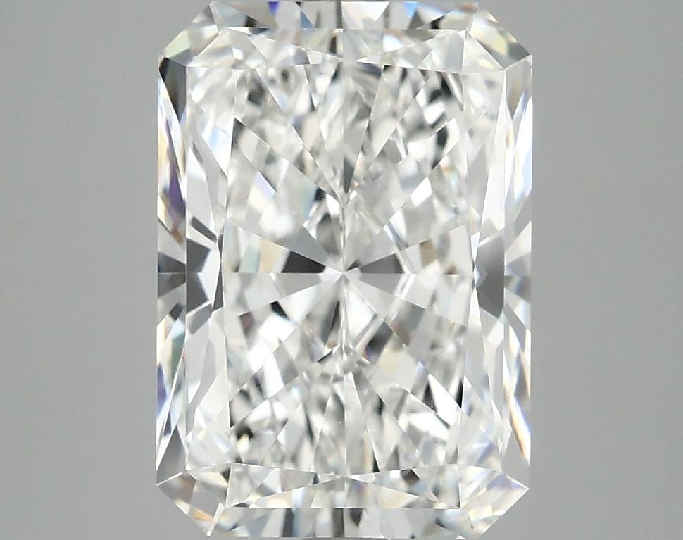 4.05 Carat Radiant Shaped Ideal Cut VVS2 IGI Certified Lab Grown Diamond