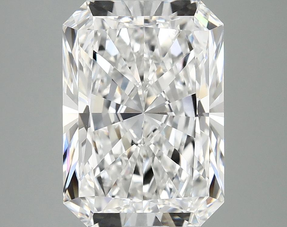 3.9 Carat Radiant Shaped Ideal Cut VVS2 IGI Certified Lab Grown Diamond