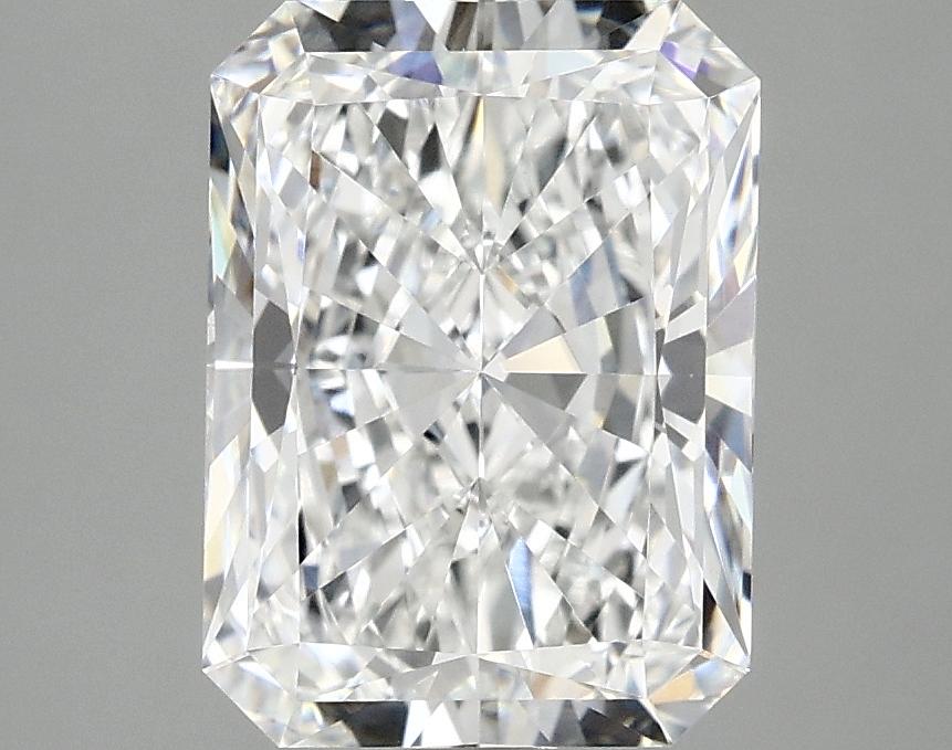 3.05 Carat Radiant Shaped Excellent Cut VVS2 IGI Certified Lab Grown Diamond