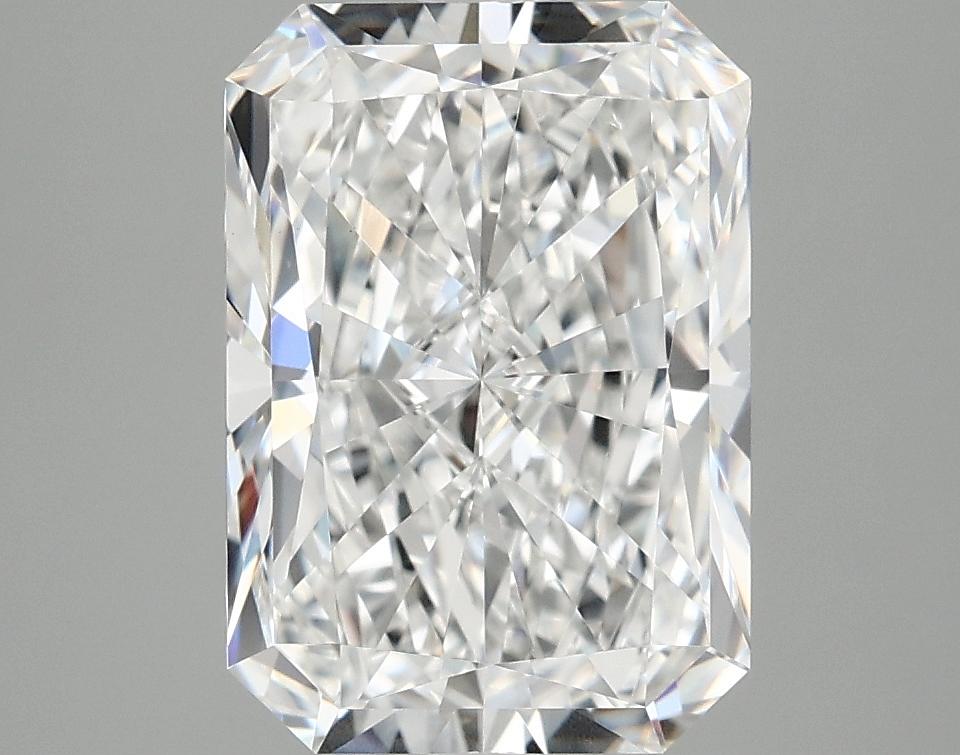 4.07 Carat Radiant Shaped Ideal Cut VVS2 IGI Certified Lab Grown Diamond