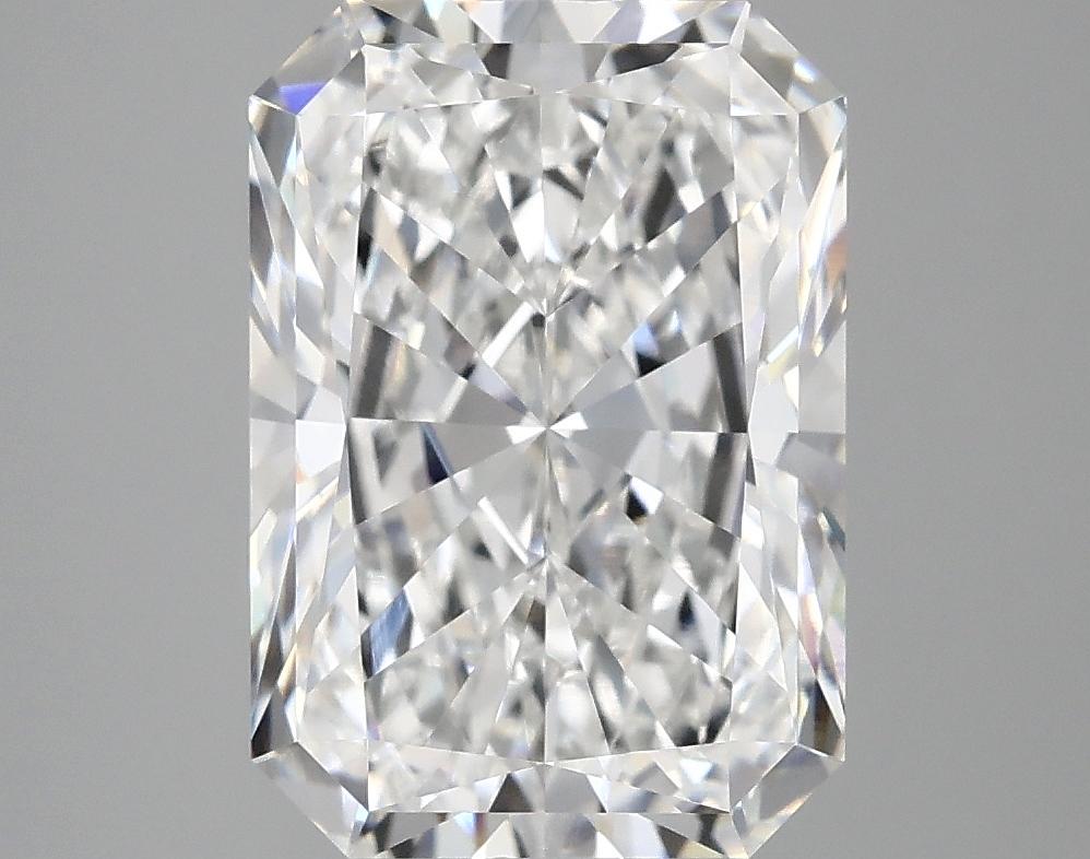 4.19 Carat Radiant Shaped Ideal Cut VVS2 IGI Certified Lab Grown Diamond