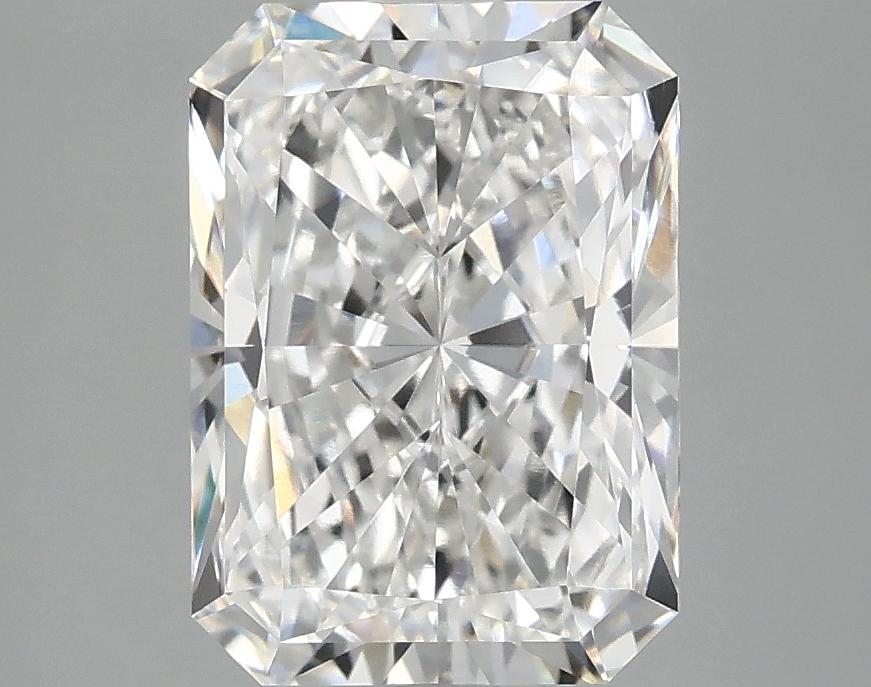 3.1 Carat Radiant Shaped Ideal Cut VVS2 IGI Certified Lab Grown Diamond