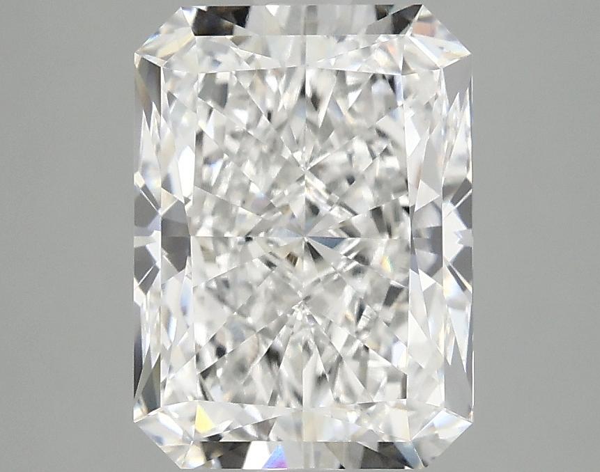 3.1 Carat Radiant Shaped Excellent Cut VVS2 IGI Certified Lab Grown Diamond