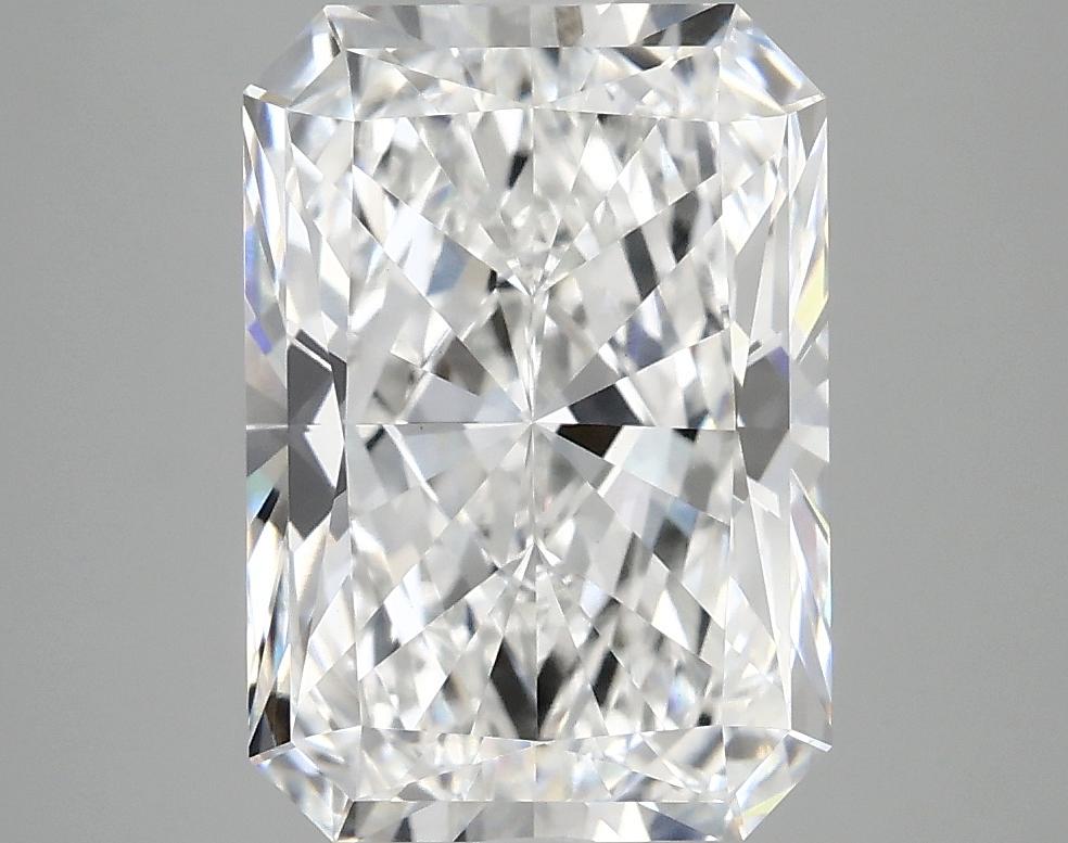 4.1 Carat Radiant Shaped Ideal Cut VVS2 IGI Certified Lab Grown Diamond