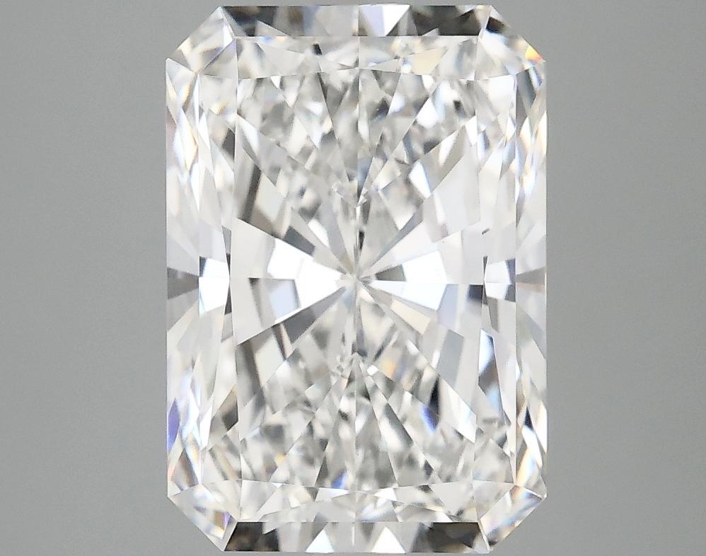 3.92 Carat Radiant Shaped Ideal Cut VVS2 IGI Certified Lab Grown Diamond