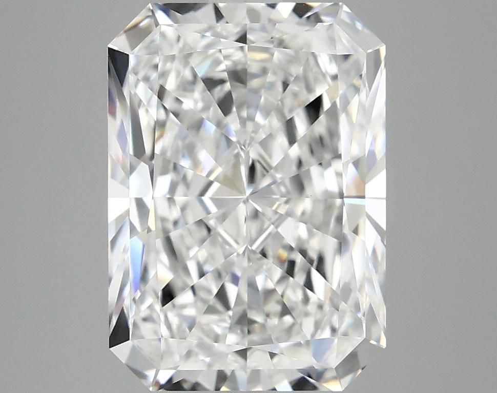 4.05 Carat Radiant Shaped Ideal Cut VVS2 IGI Certified Lab Grown Diamond