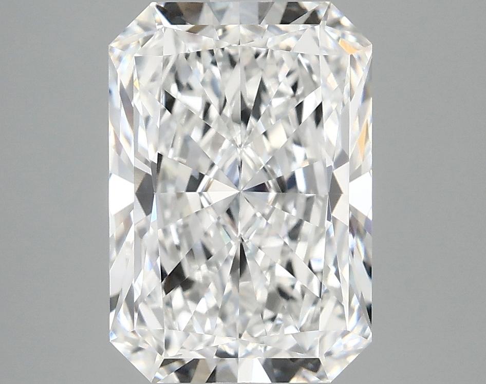 3.59 Carat Radiant Shaped Ideal Cut VVS2 IGI Certified Lab Grown Diamond