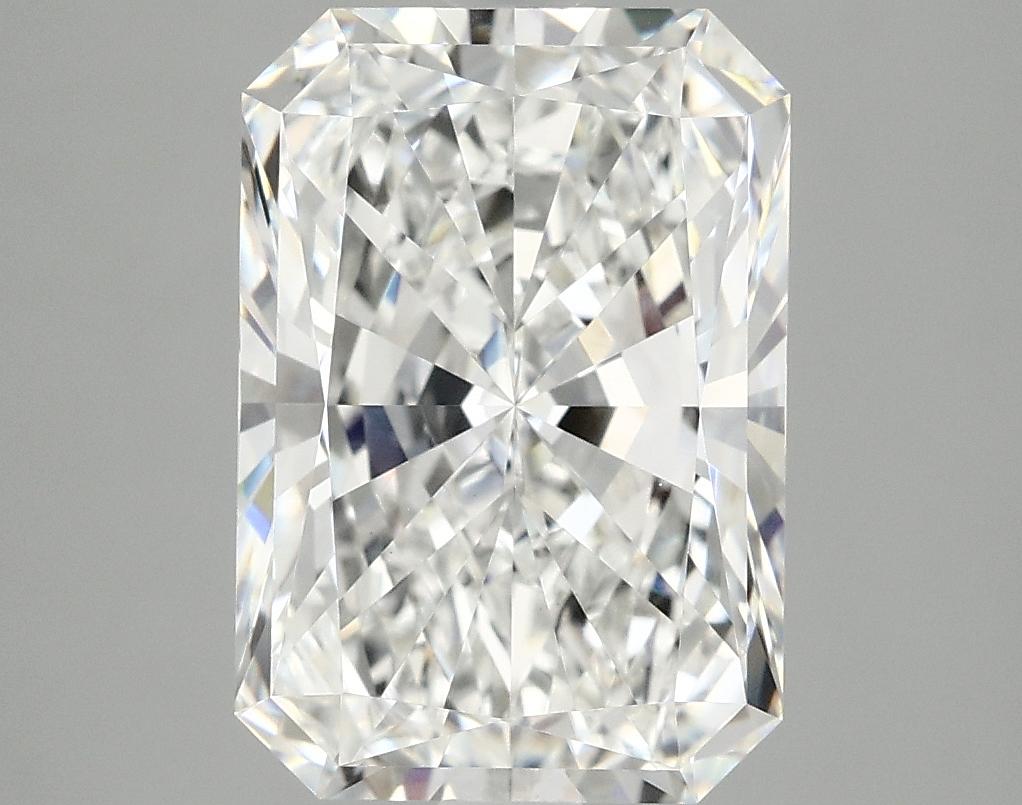 4.07 Carat Radiant Shaped Ideal Cut VVS2 IGI Certified Lab Grown Diamond