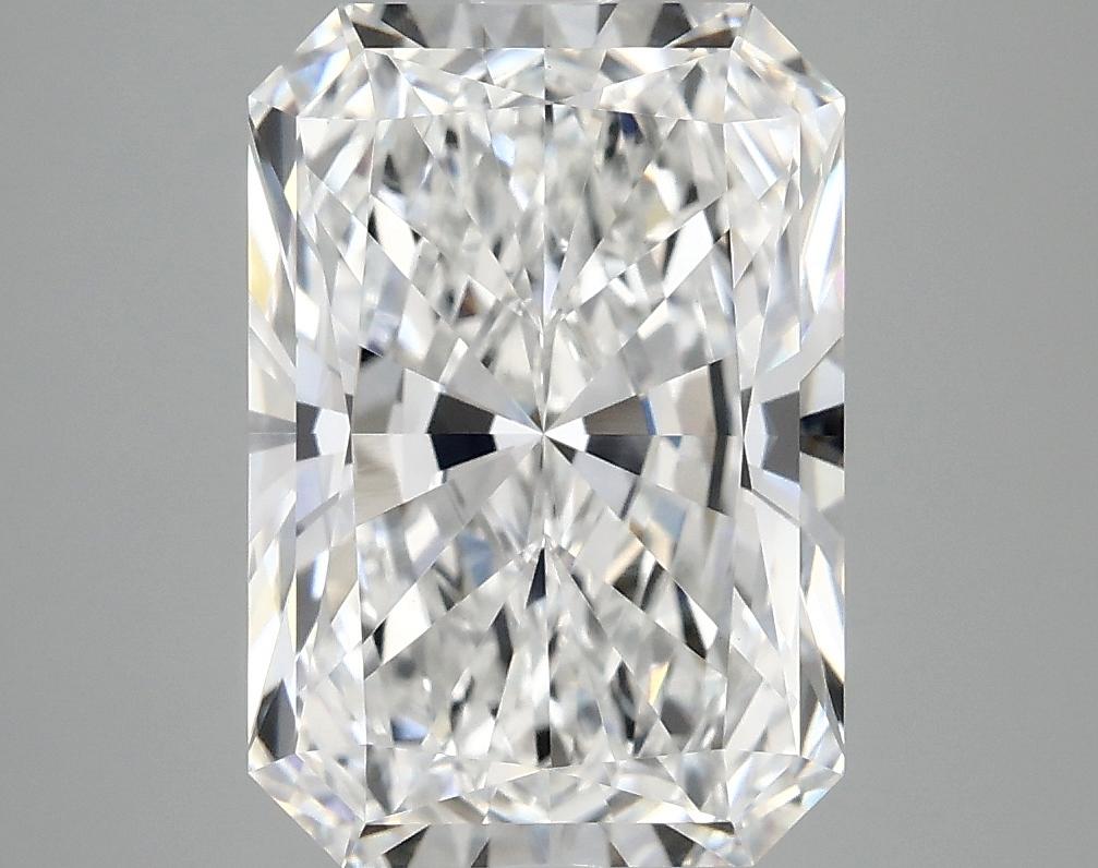 4.1 Carat Radiant Shaped Ideal Cut VVS2 IGI Certified Lab Grown Diamond