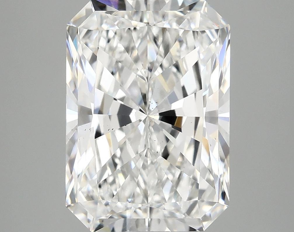 4.05 Carat Radiant Shaped Ideal Cut VS2 IGI Certified Lab Grown Diamond