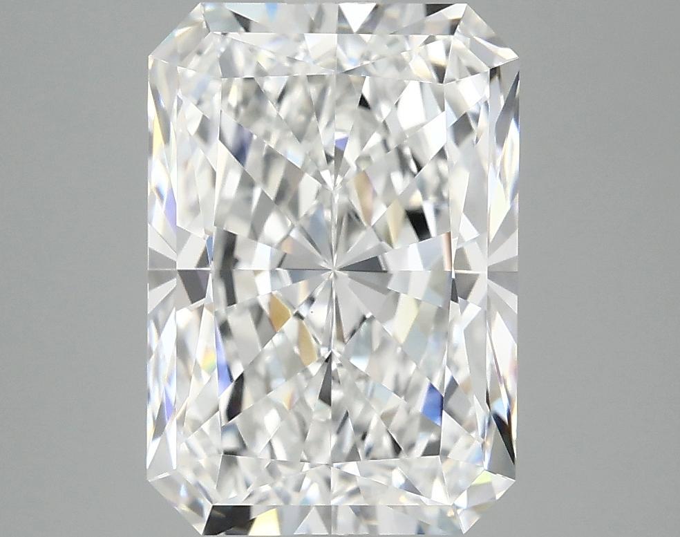 4.05 Carat Radiant Shaped Ideal Cut VVS2 IGI Certified Lab Grown Diamond