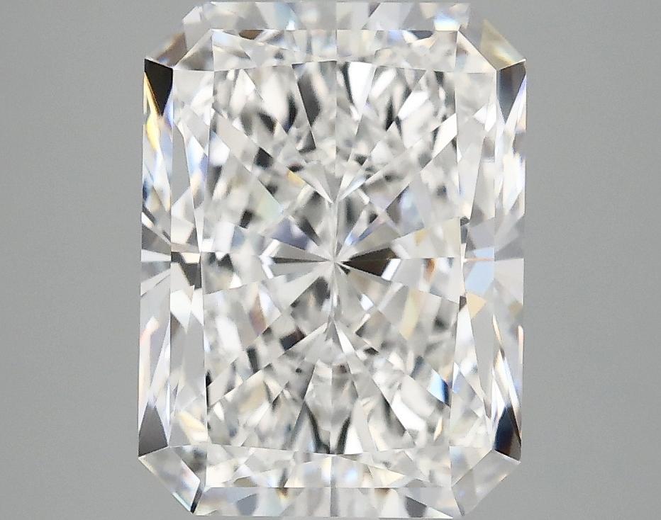 4.02 Carat Radiant Shaped Excellent Cut VVS2 IGI Certified Lab Grown Diamond