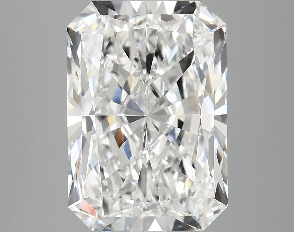 3.98 Carat Radiant Shaped Ideal Cut VVS2 IGI Certified Lab Grown Diamond
