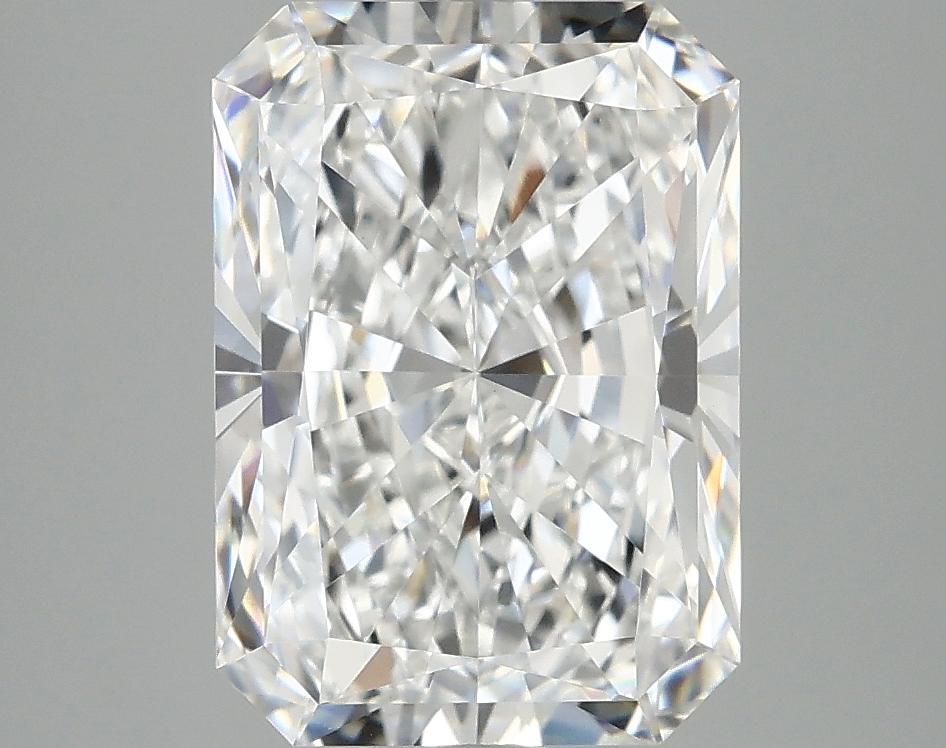 3.9 Carat Radiant Shaped Ideal Cut VVS2 IGI Certified Lab Grown Diamond