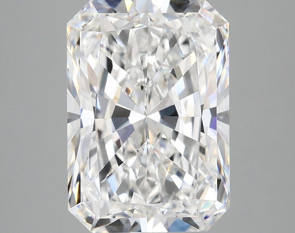 4.07 Carat Radiant Shaped Ideal Cut VS1 IGI Certified Lab Grown Diamond