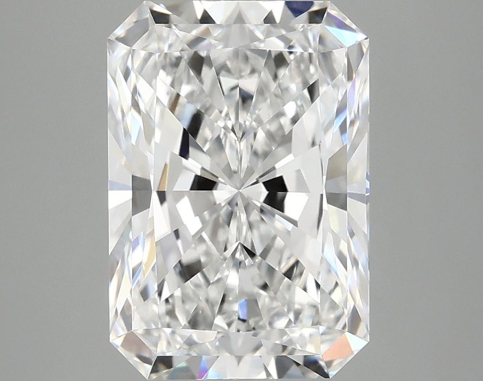 4.07 Carat Radiant Shaped Ideal Cut VVS2 IGI Certified Lab Grown Diamond