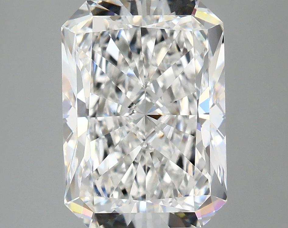 4.03 Carat Radiant Shaped Ideal Cut VVS2 IGI Certified Lab Grown Diamond