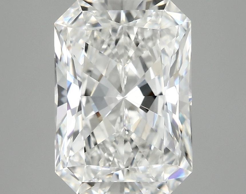 3.02 Carat Radiant Shaped Ideal Cut VS1 IGI Certified Lab Grown Diamond
