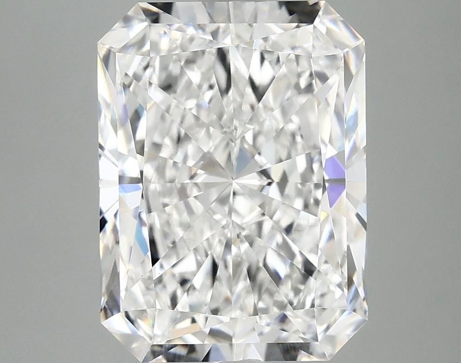 4.03 Carat Radiant Shaped Excellent Cut VVS2 IGI Certified Lab Grown Diamond