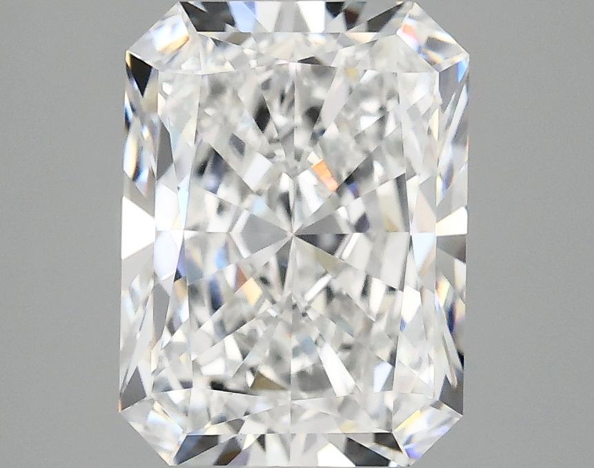3.02 Carat Radiant Shaped Excellent Cut VVS2 IGI Certified Lab Grown Diamond