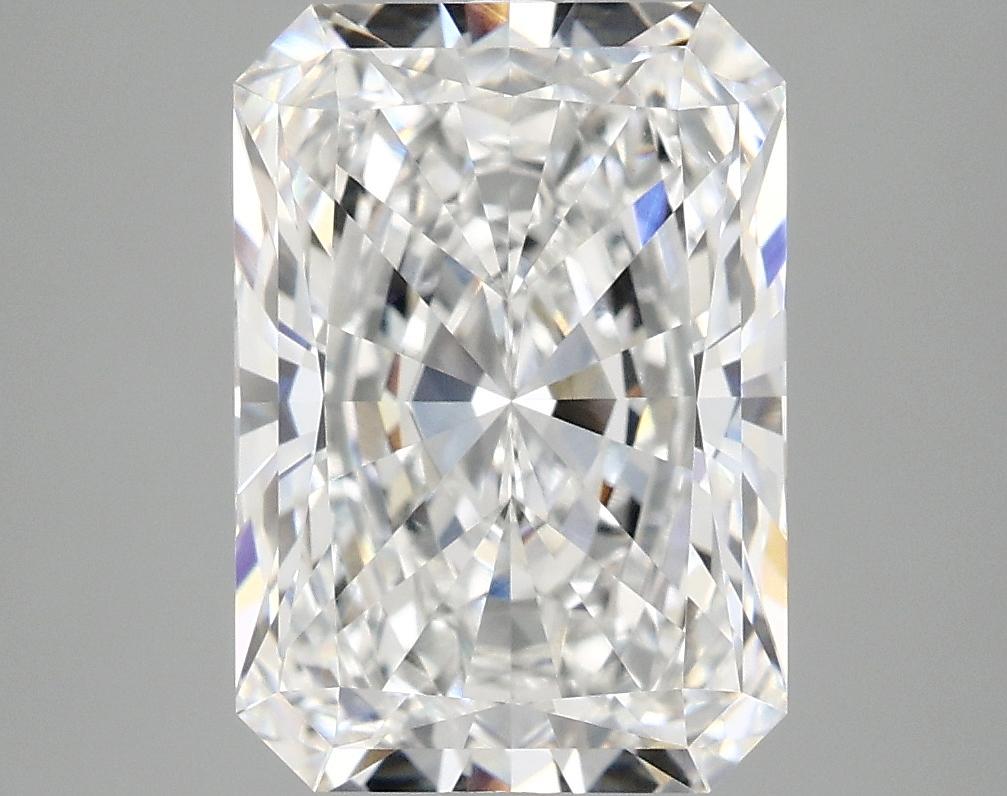 4.09 Carat Radiant Shaped Ideal Cut VS1 IGI Certified Lab Grown Diamond