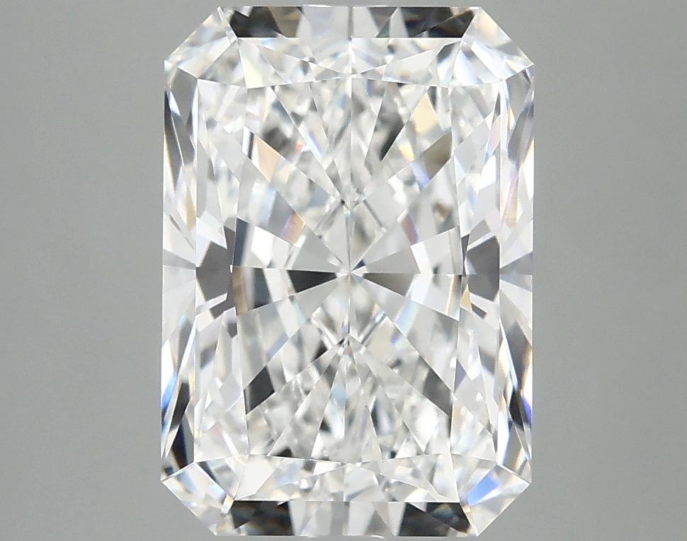 4.19 Carat Radiant Shaped Ideal Cut VVS2 IGI Certified Lab Grown Diamond