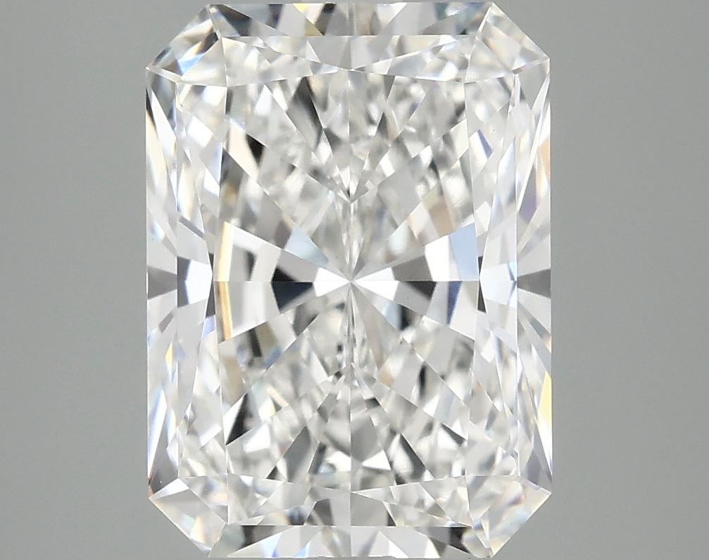 4.02 Carat Radiant Shaped Excellent Cut VS1 IGI Certified Lab Grown Diamond