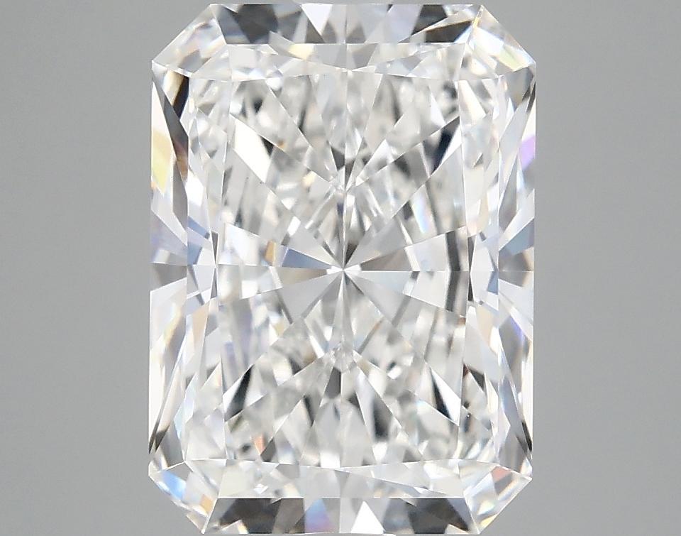 4.18 Carat Radiant Shaped Excellent Cut VVS2 IGI Certified Lab Grown Diamond
