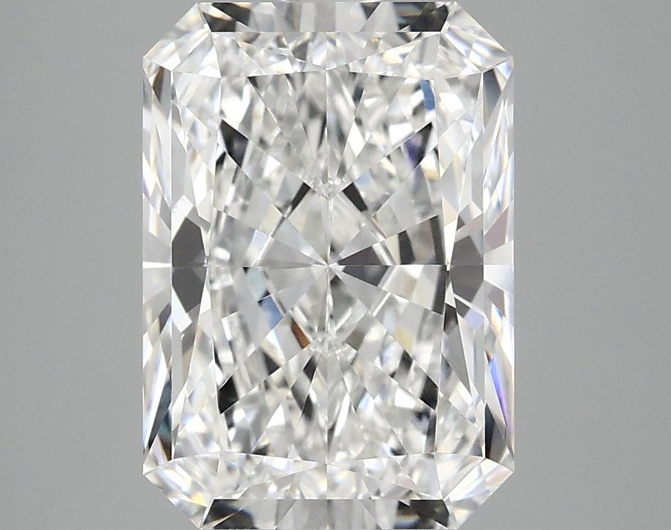 3.84 Carat Radiant Shaped Ideal Cut VVS2 IGI Certified Lab Grown Diamond