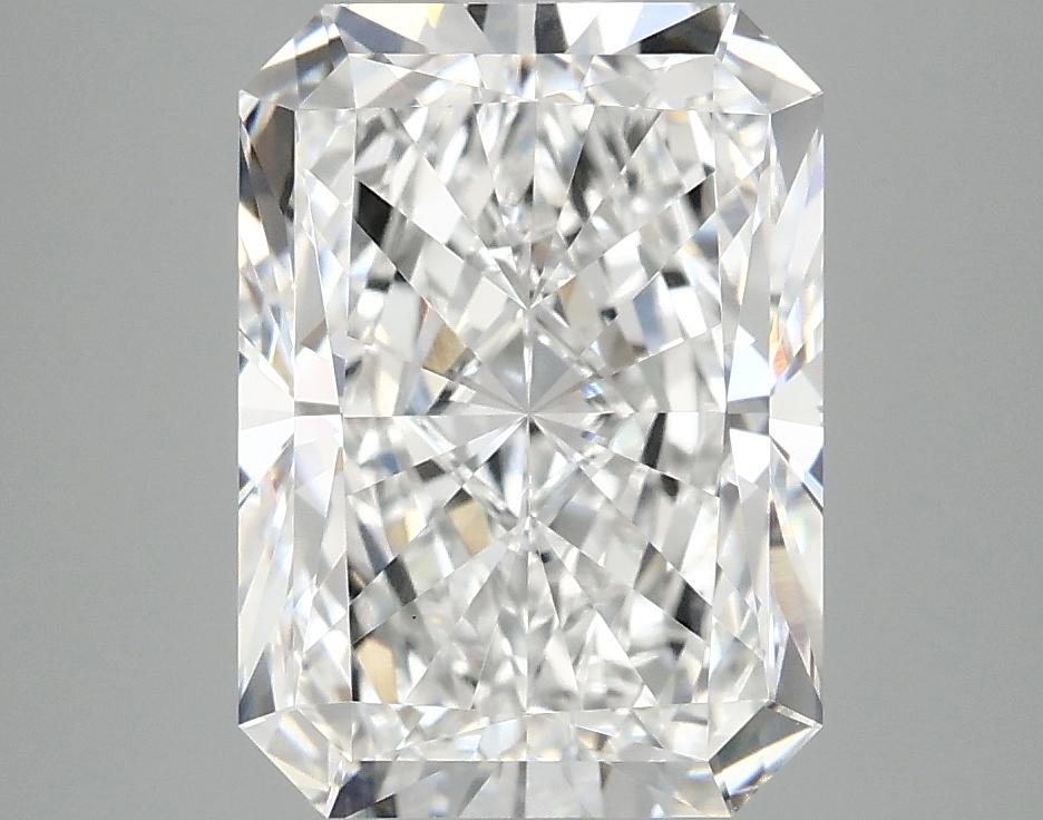 4.06 Carat Radiant Shaped Excellent Cut VS1 IGI Certified Lab Grown Diamond