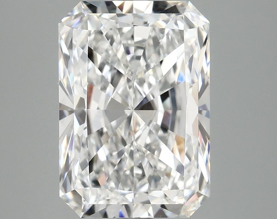 4.07 Carat Radiant Shaped Ideal Cut VVS2 IGI Certified Lab Grown Diamond