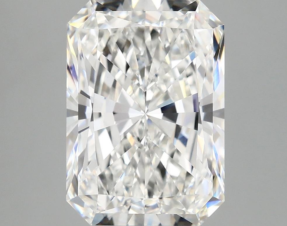 4.07 Carat Radiant Shaped Ideal Cut VVS2 IGI Certified Lab Grown Diamond